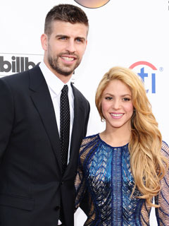 shakira-240
