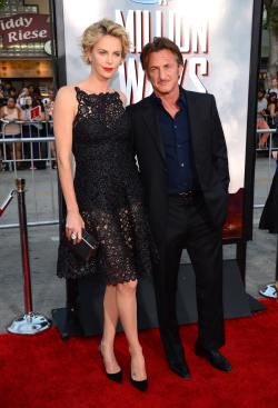 Charlize Theron - 'A Million Ways To Die In The West' LA Premiere - 004