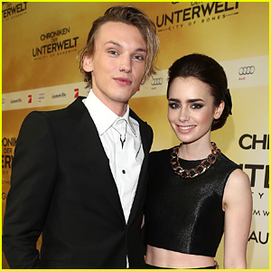 lily-collins-jamie-campbell-bower-back-together